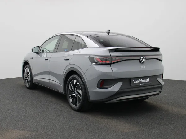 Volkswagen ID.5 (2023) — foto 12 van 38
