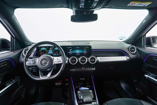 Mercedes-Benz GLB (X247) (2023) — foto 3 van 40