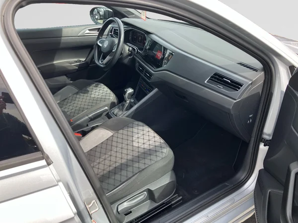 VOLKSWAGEN Taigo (2022) — foto 3 van 25