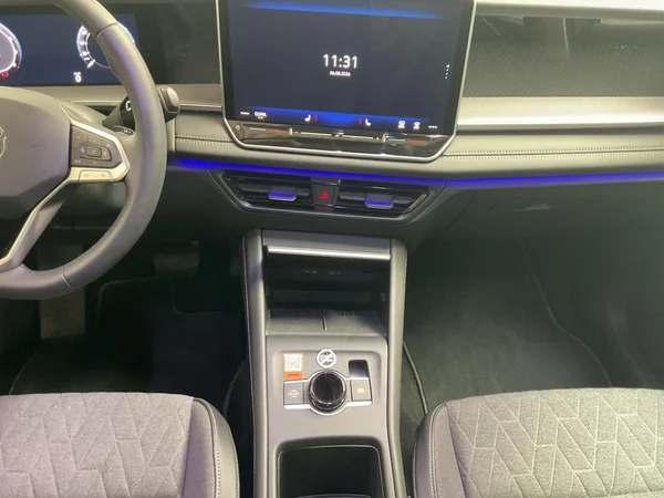 VOLKSWAGEN Tayron (2025) — foto 3 van 22