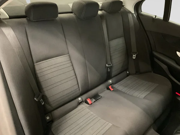 MERCEDES-BENZ C 180 (2020) — foto 3 van 21