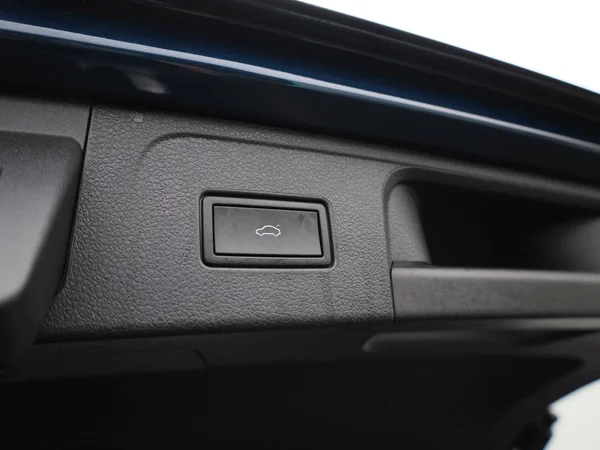 Volkswagen Passat (2022) — foto 6 van 44