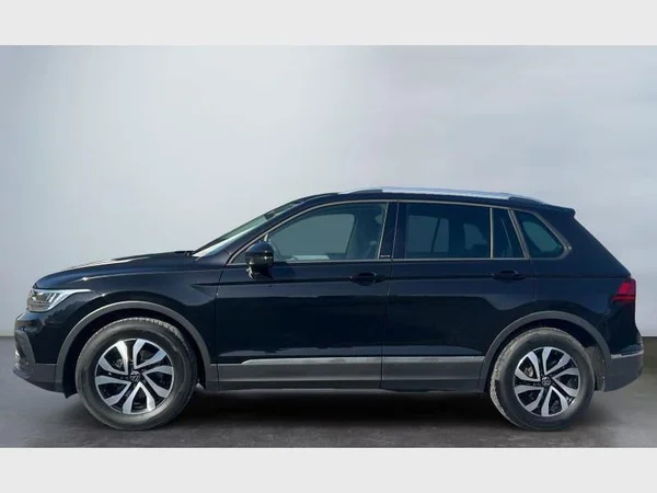 Volkswagen Tiguan (2022) — foto 27 van 29