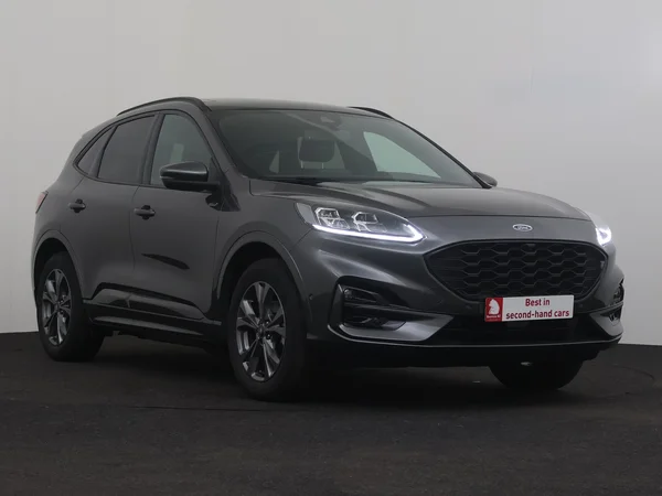 FORD Kuga (2022) — foto 31 van 36