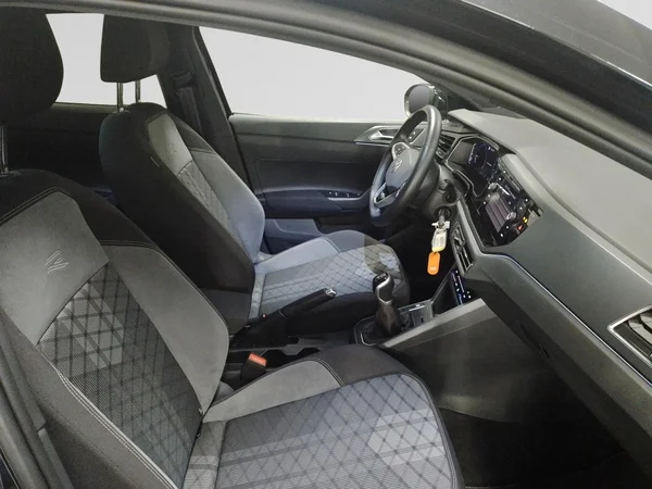VOLKSWAGEN Taigo (2025) — foto 7 van 22