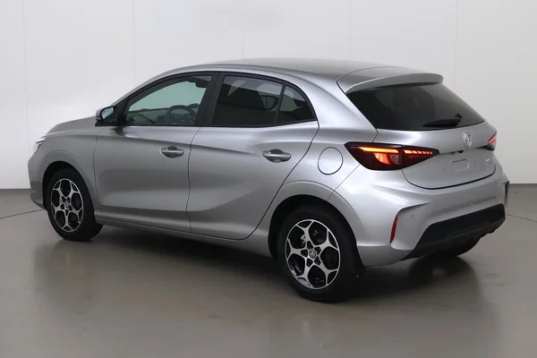 MG MG3 Hybrid+ (HEV) — foto 10 van 16