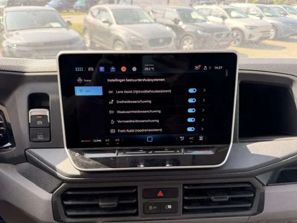 Volkswagen Crafter (2025) — foto 7 van 21