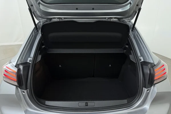 Peugeot 208 (2025) — foto 14 van 18