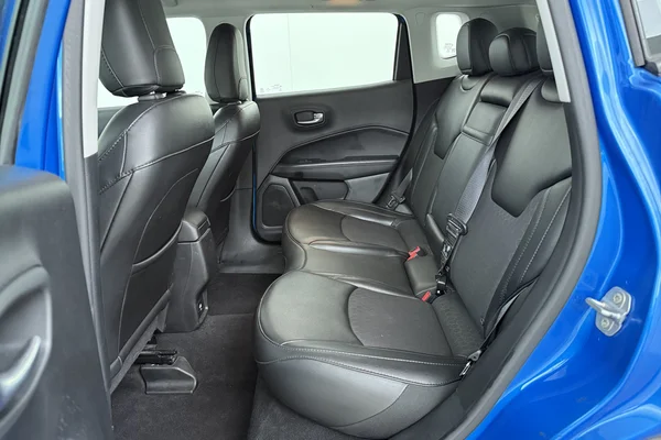 Jeep Compass (2019) — foto 16 van 17