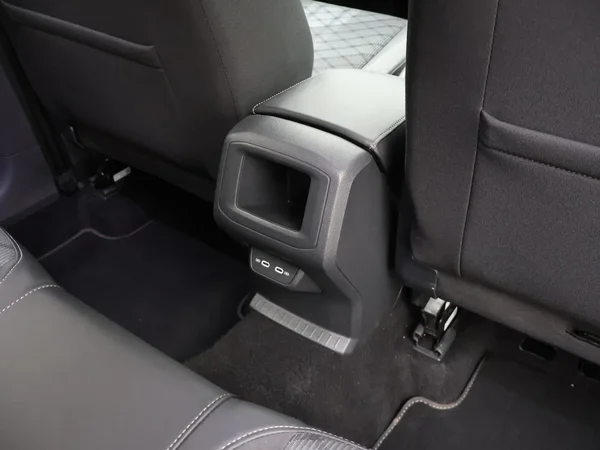 Volkswagen T-Cross (2025) — foto 4 van 28