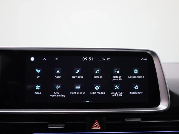 Hyundai IONIQ 6 (2024) — foto 14 van 40