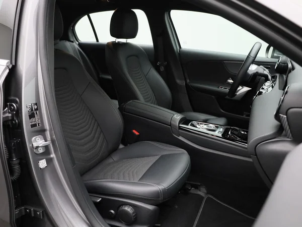 Mercedes-Benz A-Klasse (2023) — foto 19 van 31