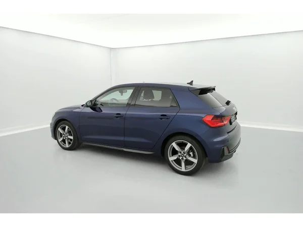 AUDI A1 Sportback (2024) — foto 2 van 36
