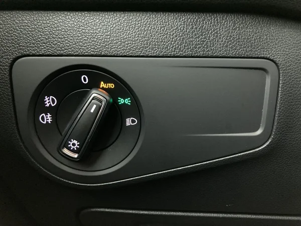 VOLKSWAGEN Tiguan Allspace (2021) — foto 20 van 36