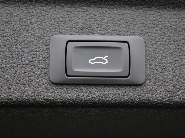 AUDI Q3 Sportback (2025) — foto 8 van 19