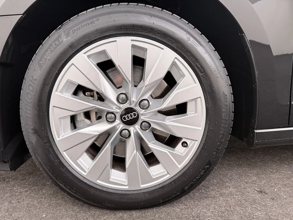 AUDI A3 (2023) — foto 15 van 26