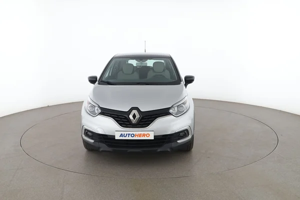 Renault Captur (2018) — foto 15 van 16