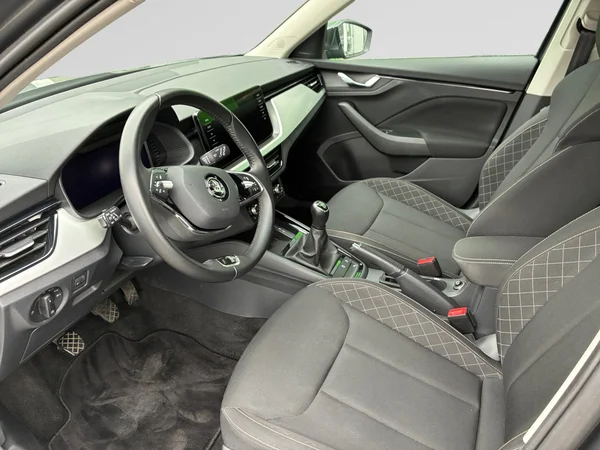 SKODA Kamiq (2023) — foto 24 van 24