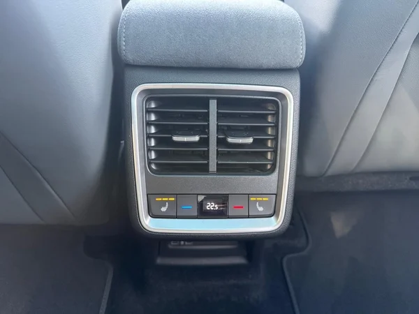 SKODA Enyaq (2026) — foto 4 van 17