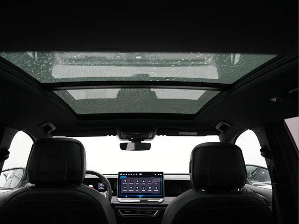 VOLKSWAGEN Tiguan eHybrid (PHEV) (2025) — foto 13 van 41