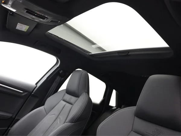AUDI A3 Sportback (2025) — foto 15 van 22