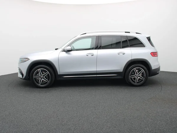 Mercedes-Benz EQB (2026) — foto 24 van 29