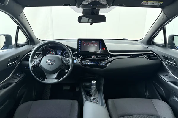 Toyota C-HR Hybrid (HEV) (2021) — foto 26 van 26