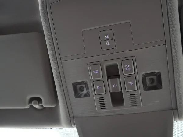Volkswagen Tiguan (2023) — foto 19 van 33