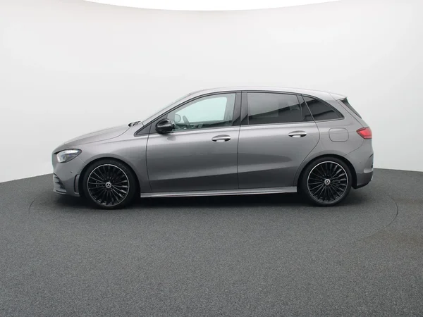 Mercedes-Benz B-Klasse (2023) — foto 27 van 32