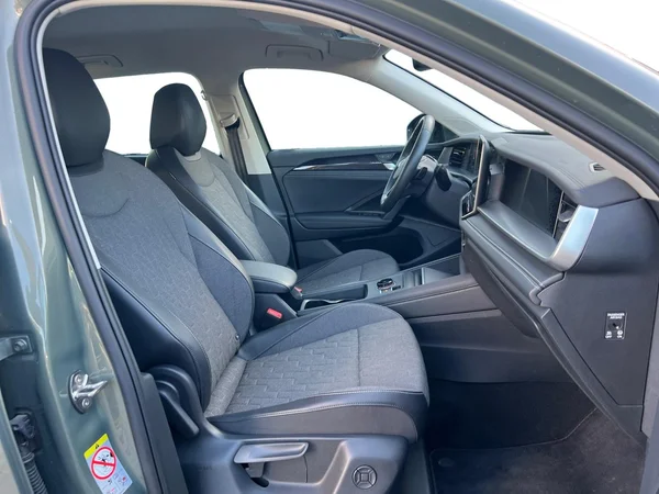 VOLKSWAGEN Tayron (2025) — foto 14 van 24