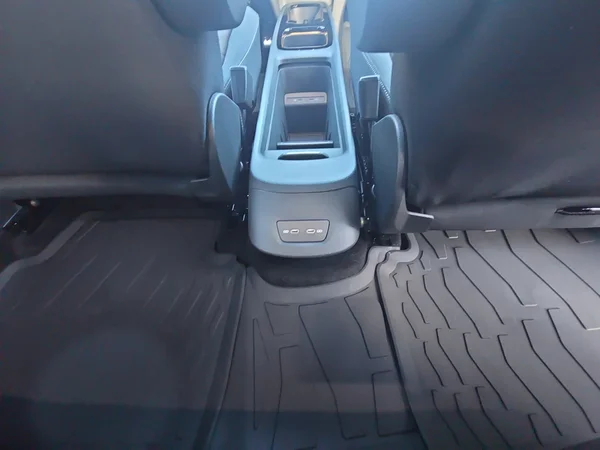 VOLKSWAGEN ID.3 (2025) — foto 22 van 24