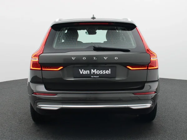 Volvo XC60 (2022) — foto 26 van 30