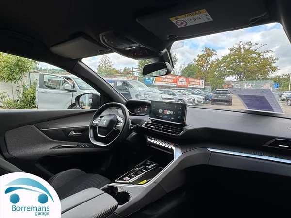 Peugeot 5008 (2024) — foto 10 van 37