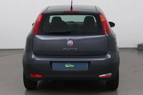 Fiat Punto (2017) — foto 34 van 39