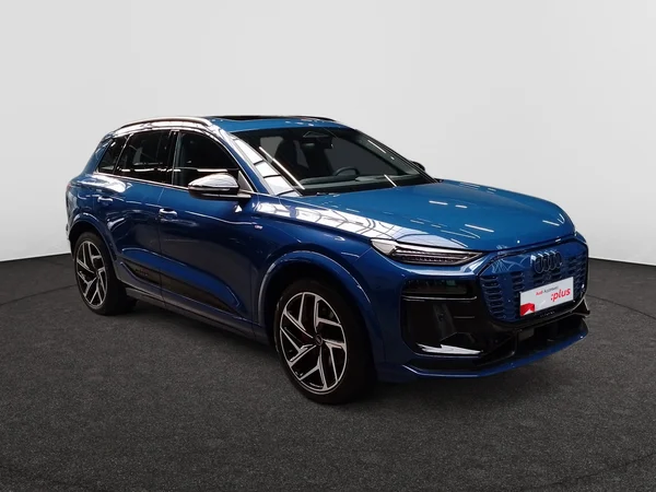 AUDI Q6 e-tron (2025) — foto 16 van 24