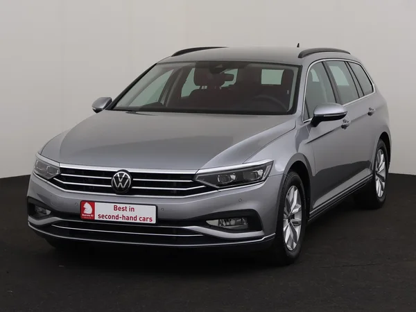 VOLKSWAGEN Passat Variant (2022) — foto 1 van 29