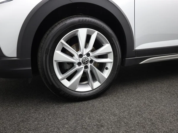 VOLKSWAGEN Taigo (2025) — foto 3 van 19