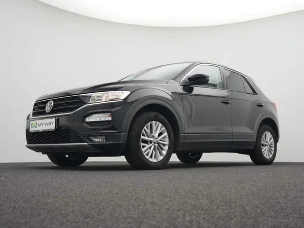 VOLKSWAGEN T-Roc (2021) — foto 23 van 26
