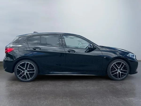 BMW 1 Hatch (F40) (2020) — foto 29 van 31