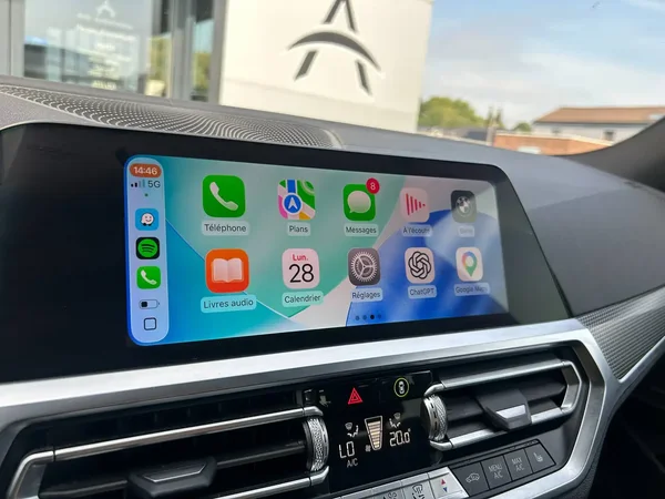 Bmw 330 (2021) — foto 9 van 31