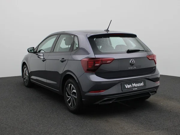 Volkswagen Polo (2023) — foto 12 van 37