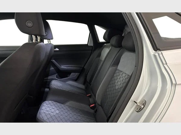 Volkswagen Taigo (2022) — foto 3 van 30