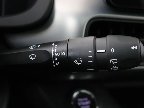 JEEP Avenger (2024) — foto 14 van 30