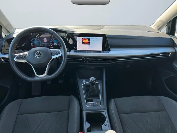 VOLKSWAGEN Golf VIII (2022) — foto 6 van 31