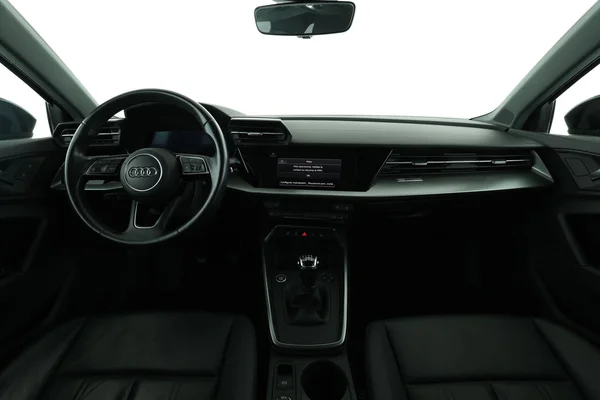 Audi A3 (2021) — foto 3 van 16