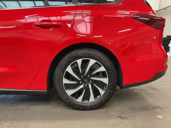 FORD Focus SW (2023) — foto 4 van 22