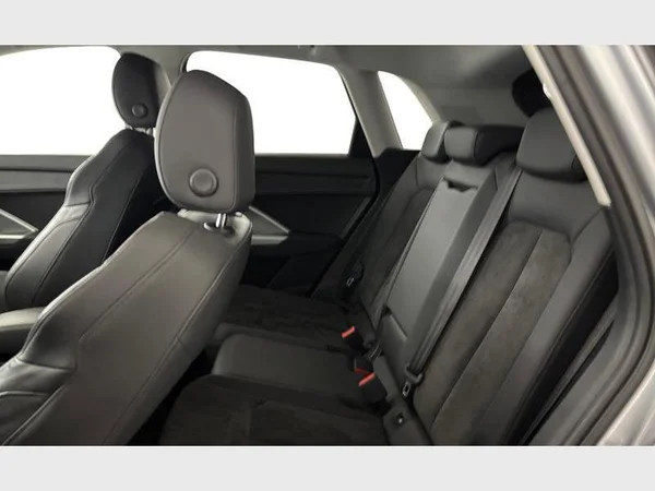 Audi Q3 (2019) — foto 3 van 35