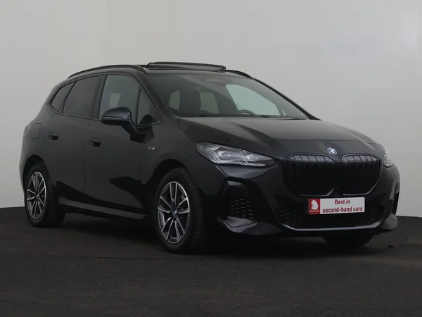 BMW 225 (2023) — foto 31 van 36