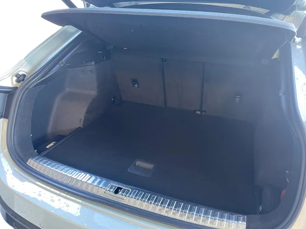 AUDI Q3 Sportback (2024) — foto 11 van 20
