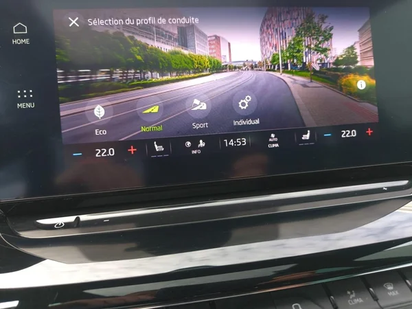 SKODA Octavia Combi Dsl (2025) — foto 22 van 31